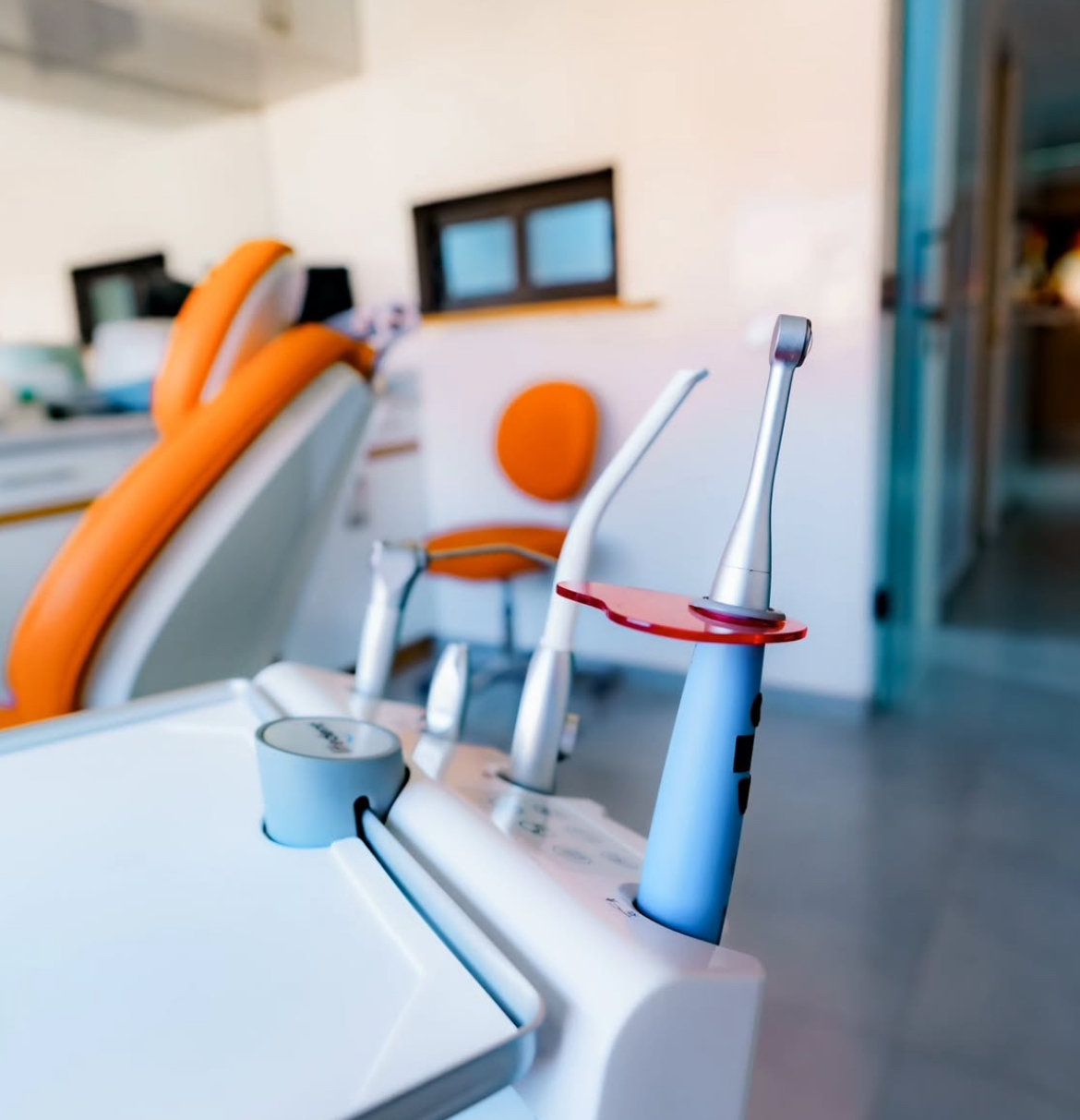 Équipement de soins dentaires